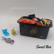 Kunuz Khajoor-Style Gift Box with Assorted Sweets – 200mlac